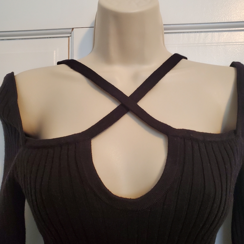Astr The Label Black Ribbed Cross-Strap Ribbed Sweater - Picture 2 of 8